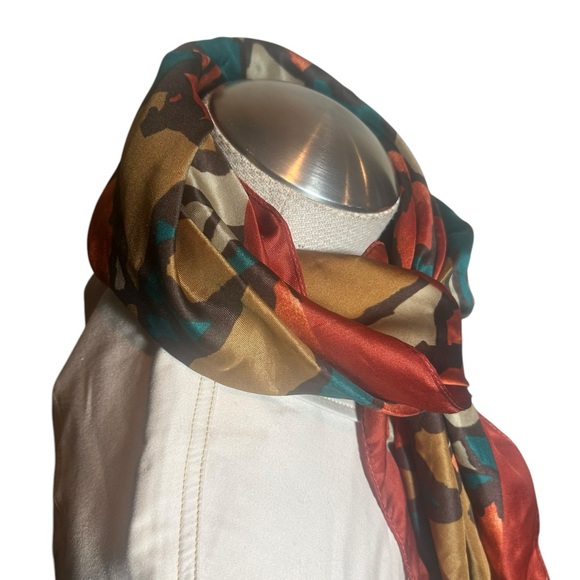 Multicolor Abstract Scarf - Picture 4 of 4